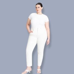 NWT Eloquii ‘The Leigh’ Super Stretch Slim Leg Jeans in White